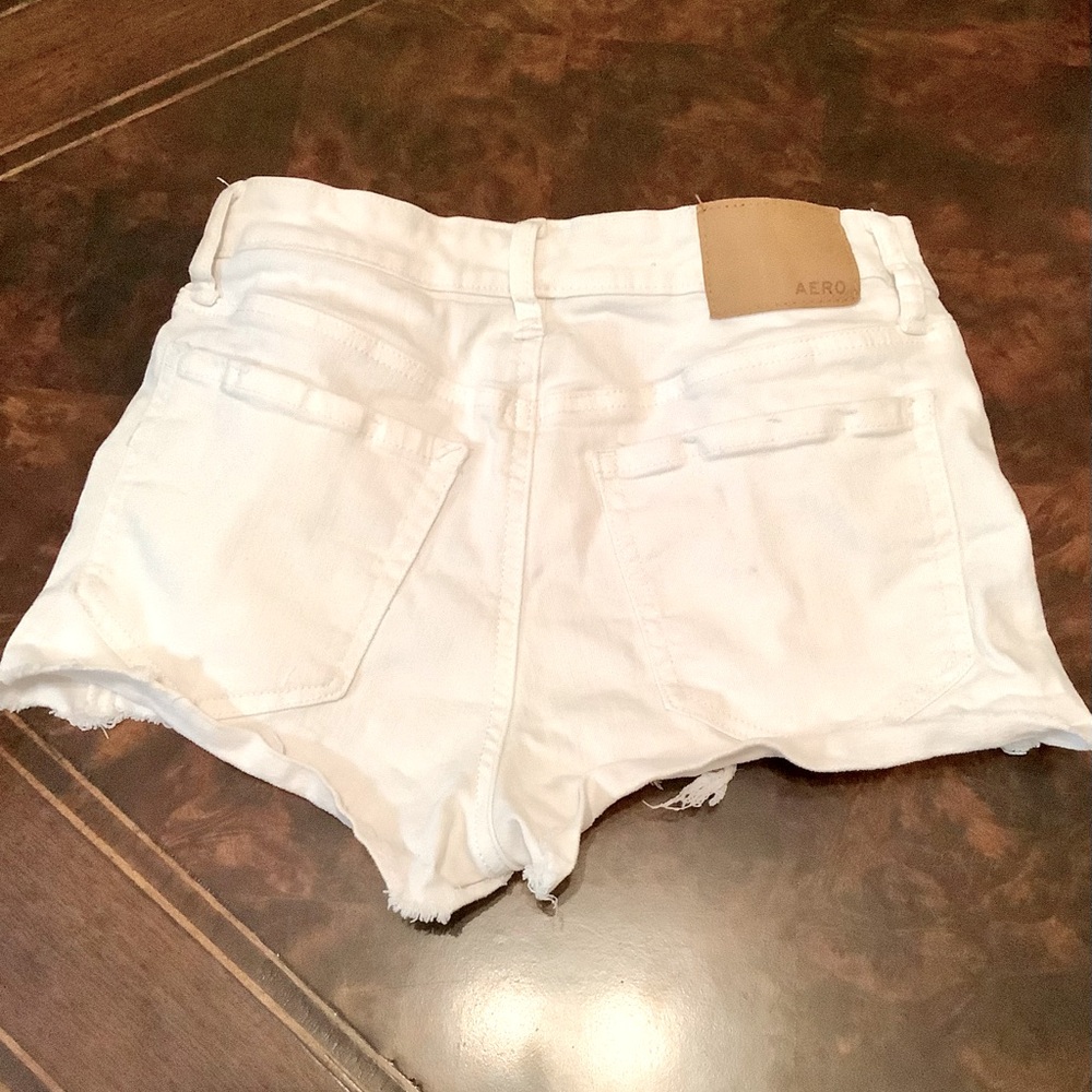 HIGH RISE SHORTS SIZE 2 - Picture 2 of 4
